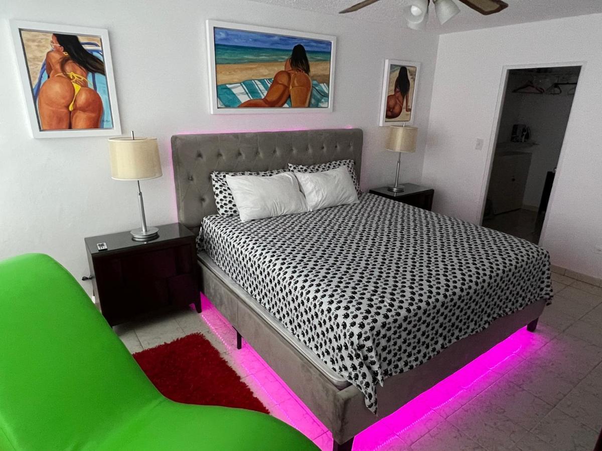 Beachfront Tropical Tantra Apartment San Juan Exterior photo