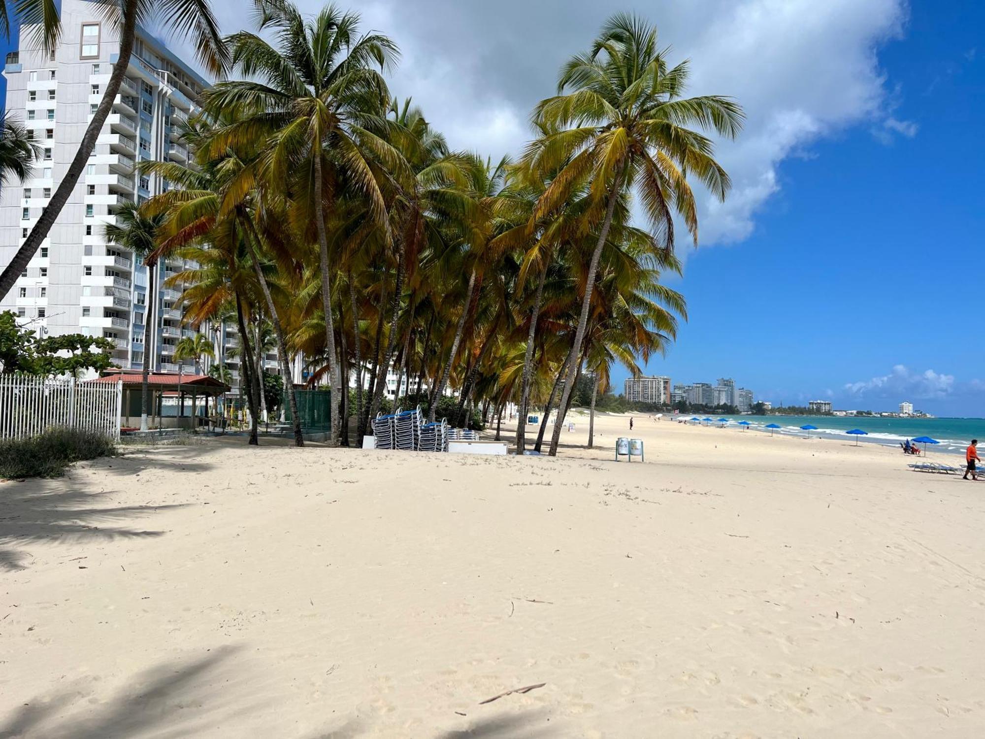 Beachfront Tropical Tantra Apartment San Juan Exterior photo